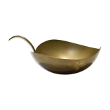 Empty brass leaf pocket