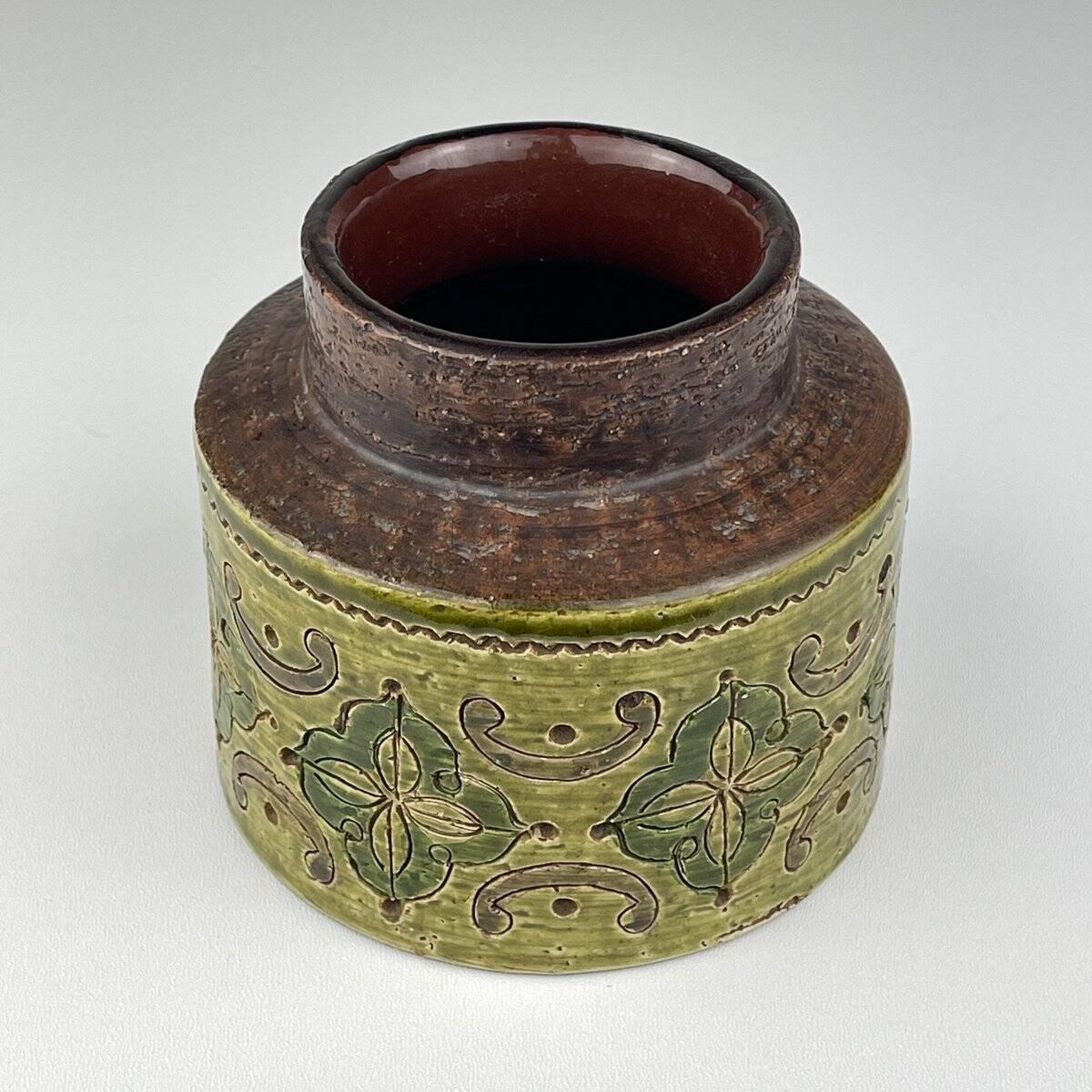 Small vintage ceramic vase by Aldo Londi for Bitossi, Italy, 1970s.