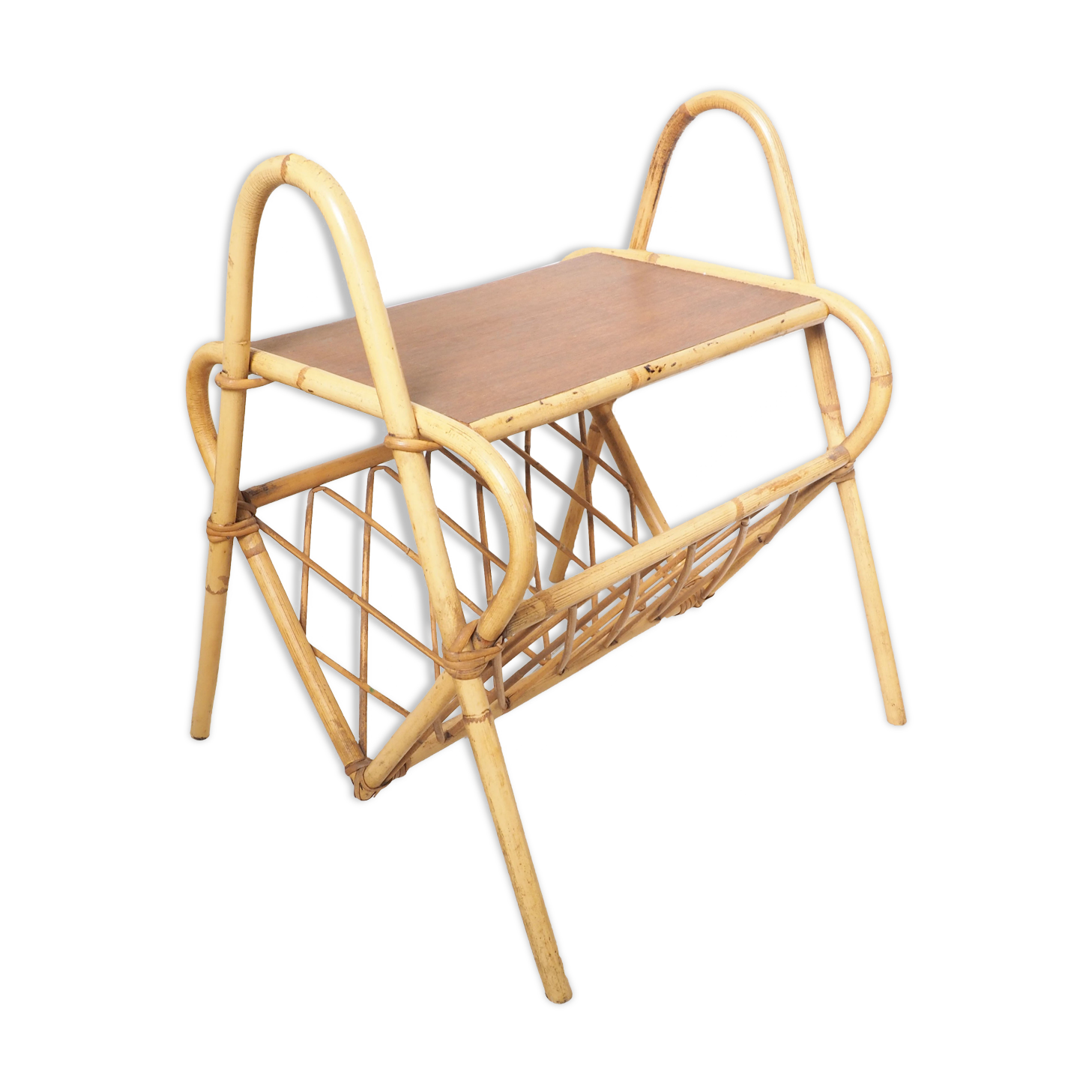Table porte revues rotin