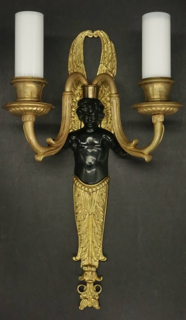 Pair of winged putti wall sconces in Louis XVI style - gilded bronze and black patina