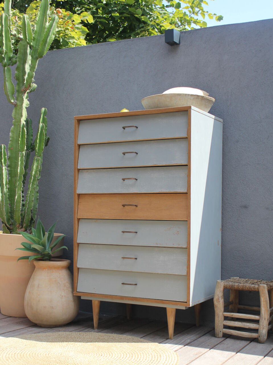 Vintage dresser