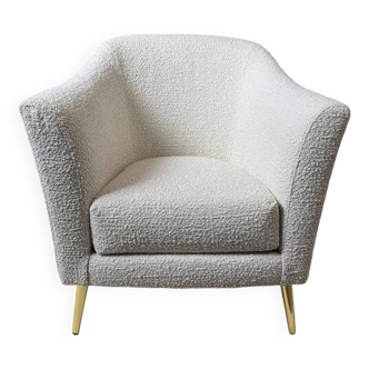 Barrel chair in bouclette