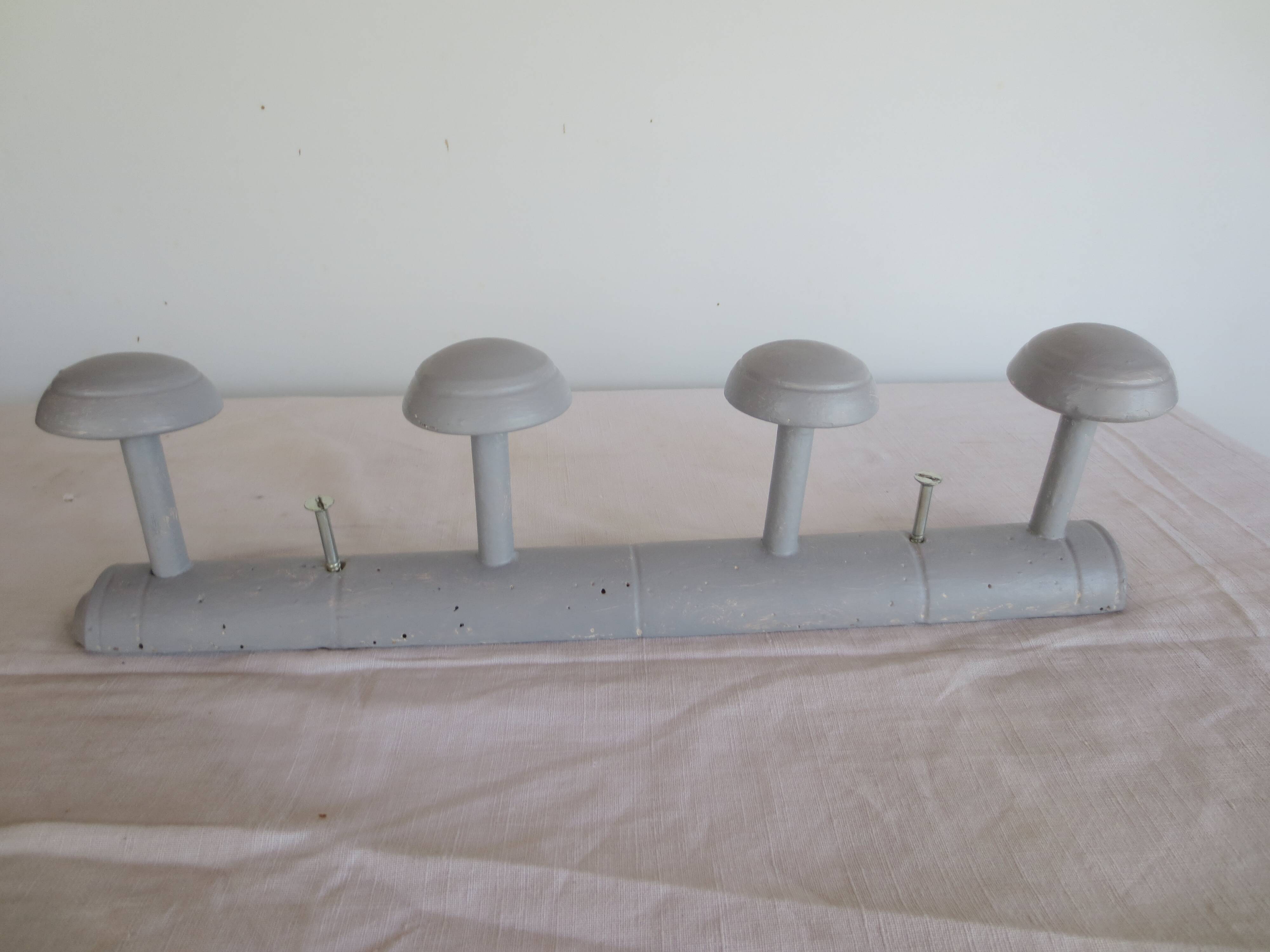 wooden coat rack, pebble grey, equipped with 4 hooks