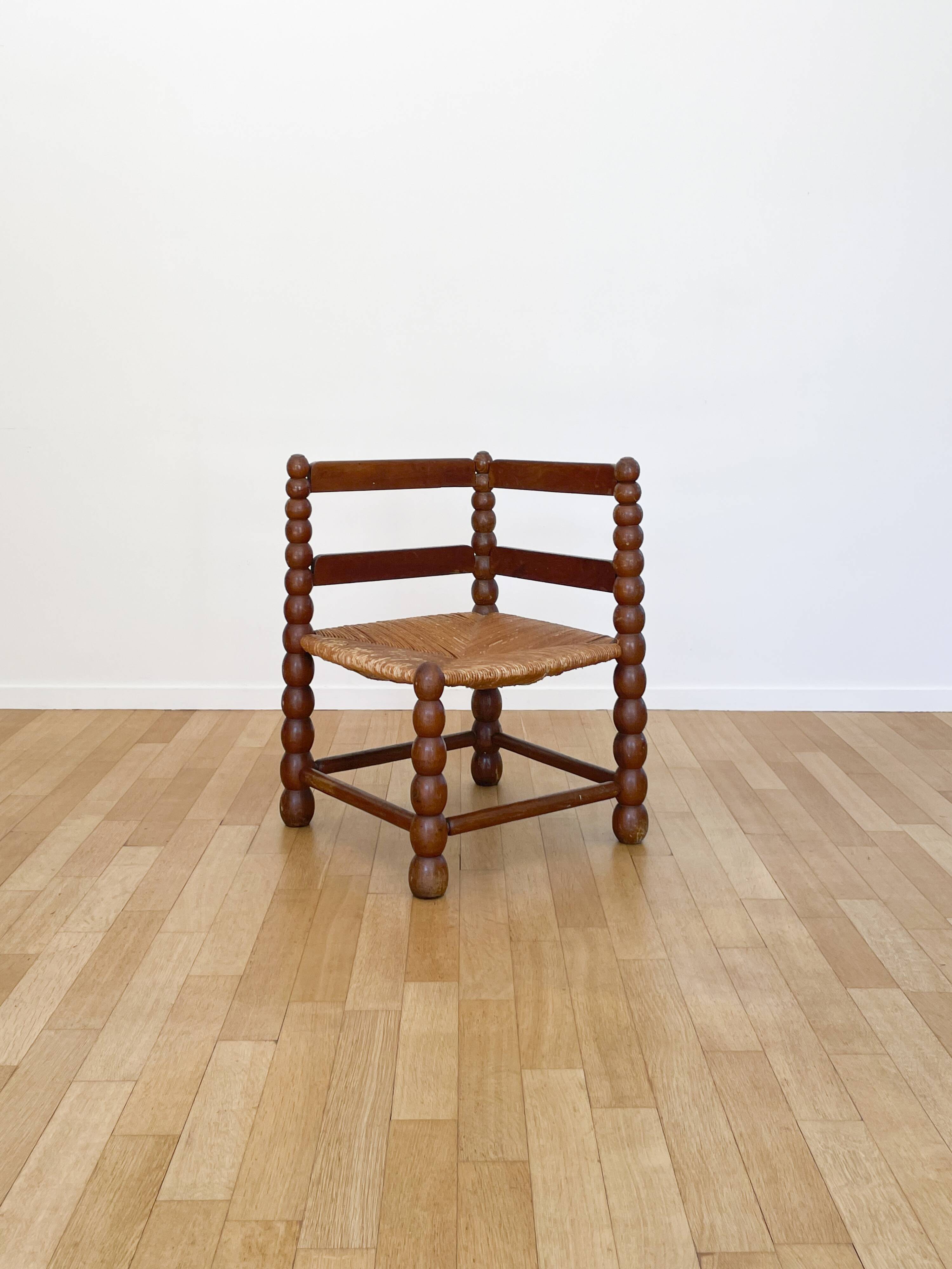 Beaded wood corner chair