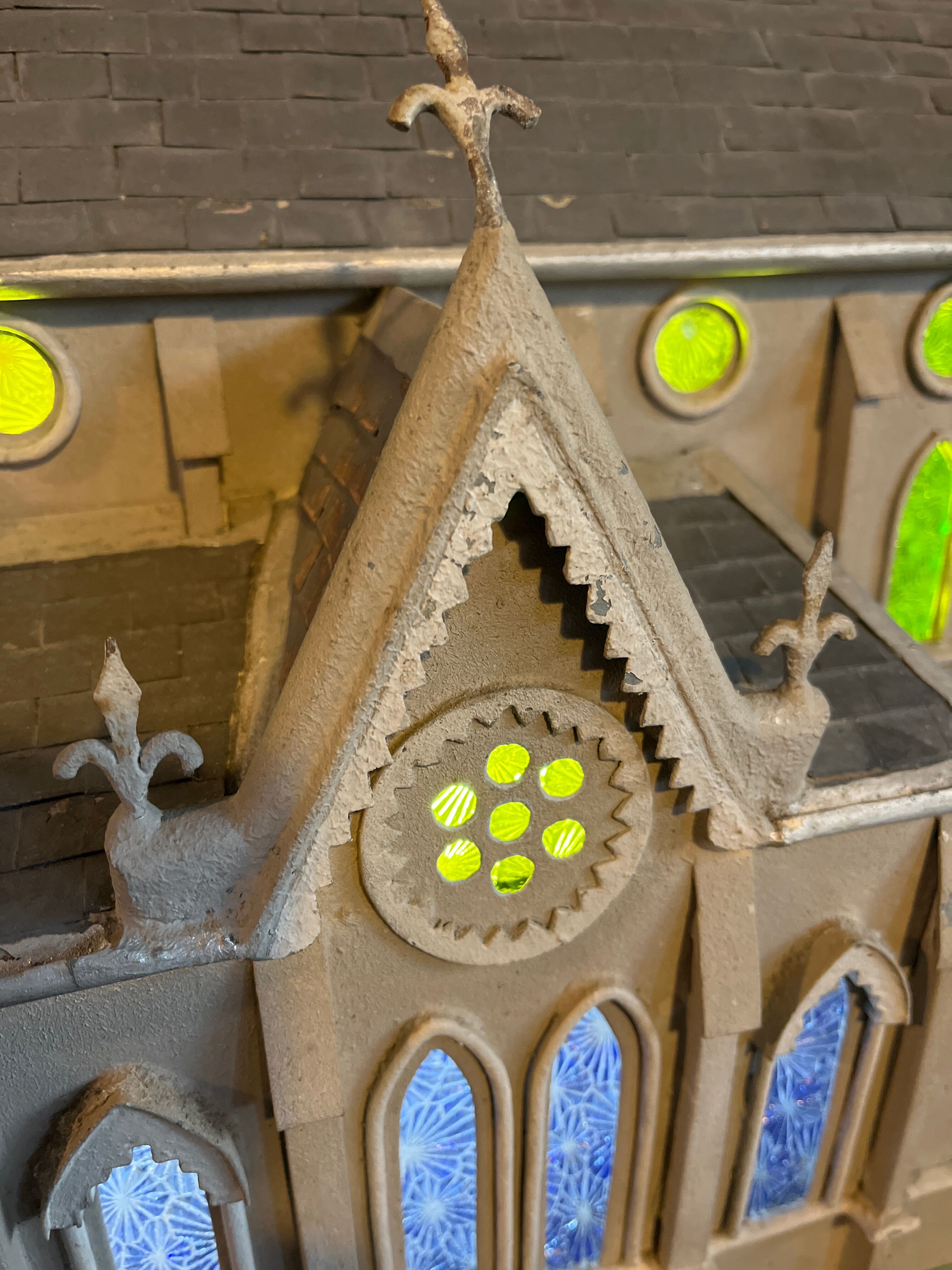 Zinc church ancient handicrafts