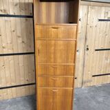 Yeck vintage Scandinavian hi-fi shelf unit