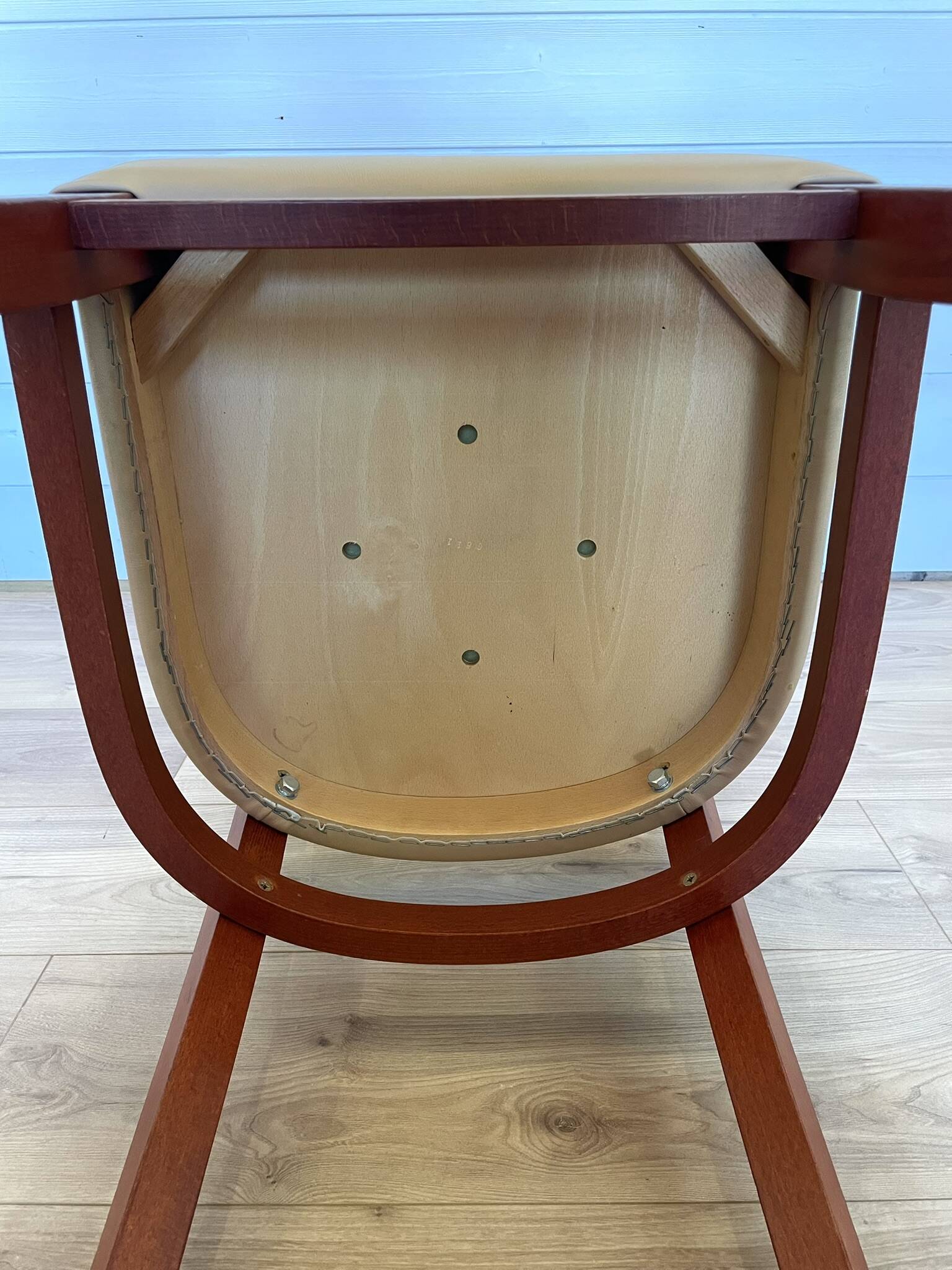 58 authentic bistro chairs Stella - Beech & Skaï model