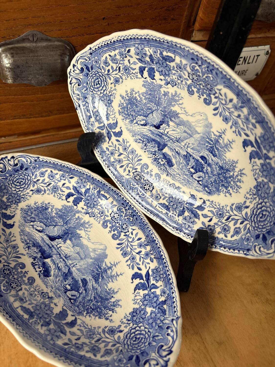 Set of 2 Villeroy and Boch Burgenland blue serving dishes.