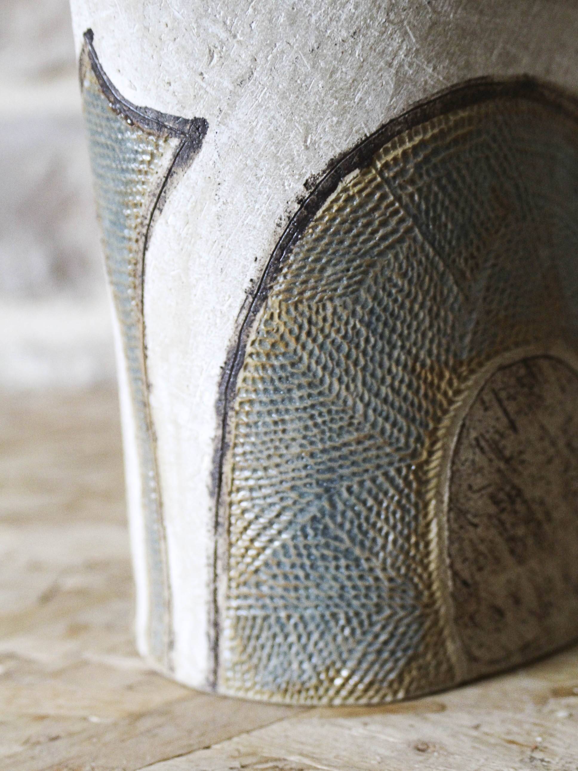 Laure Thibaud ceramic vase/pitcher