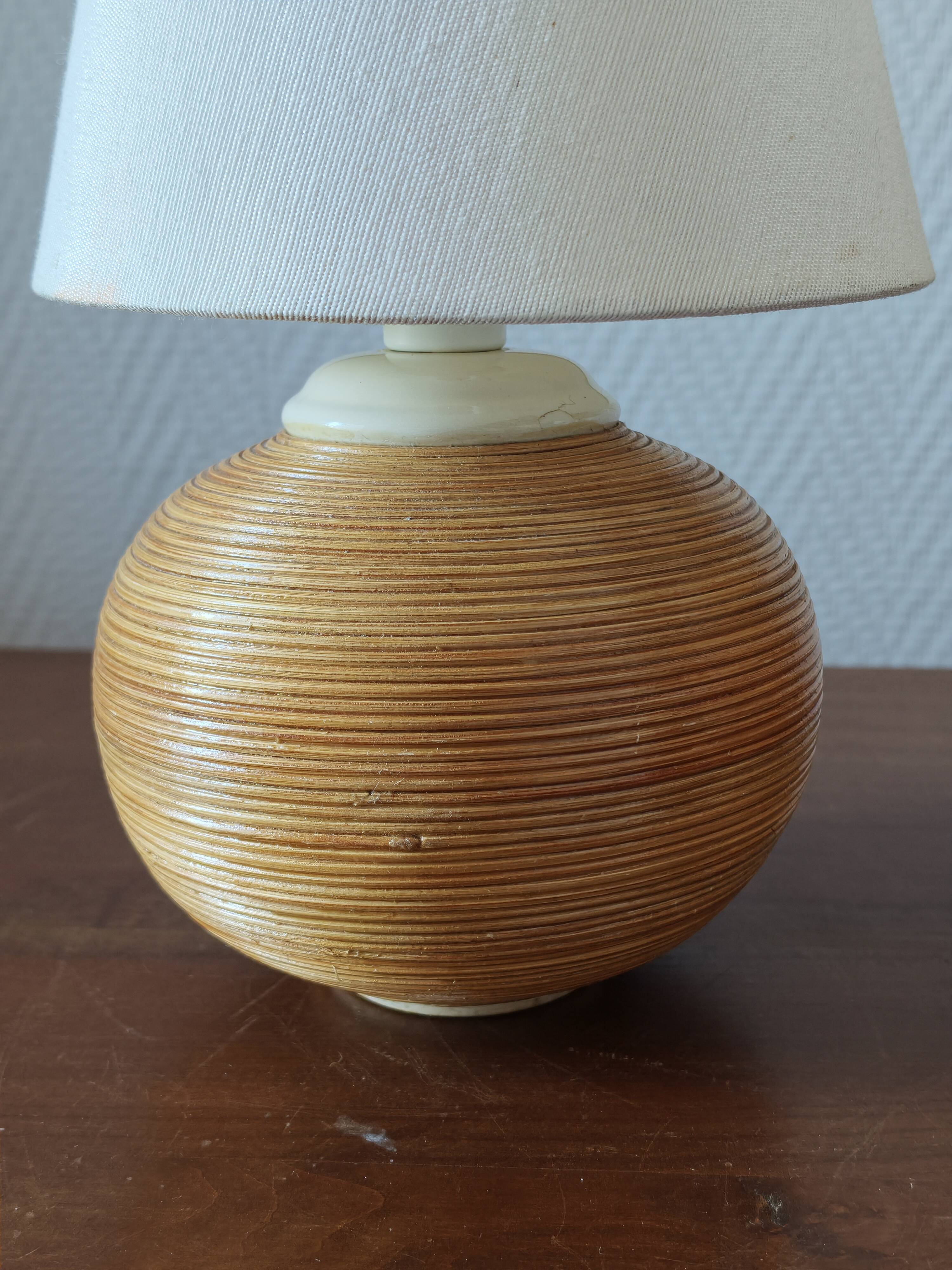 Pair of vintage lamps in rattan and ceramic