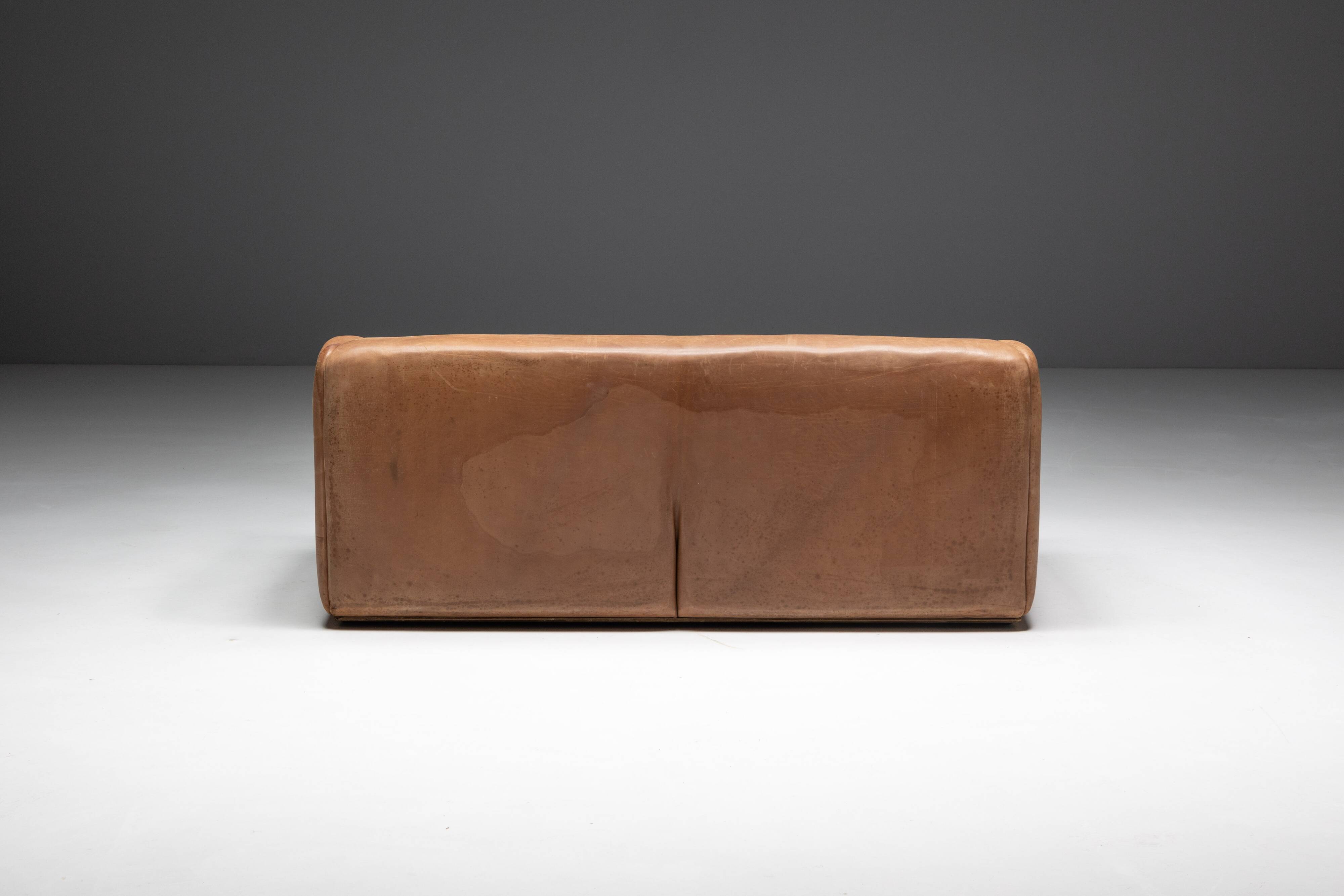 De Sede DS-47 bullhide leather sofa, Switzerland, 1970s