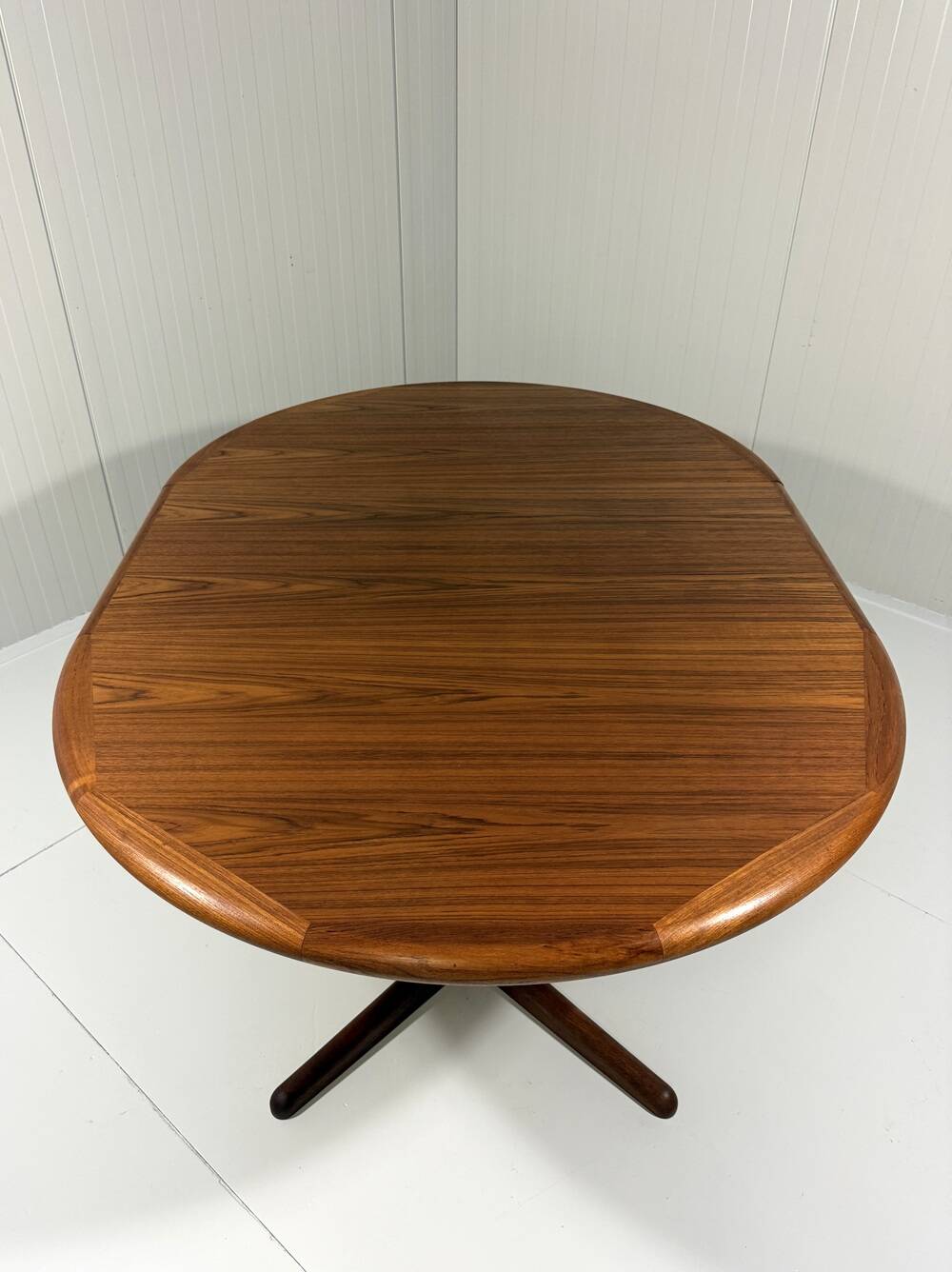 Teak extendable dining table by KS Møbler Denmark