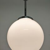 Ball suspension in opaline art deco