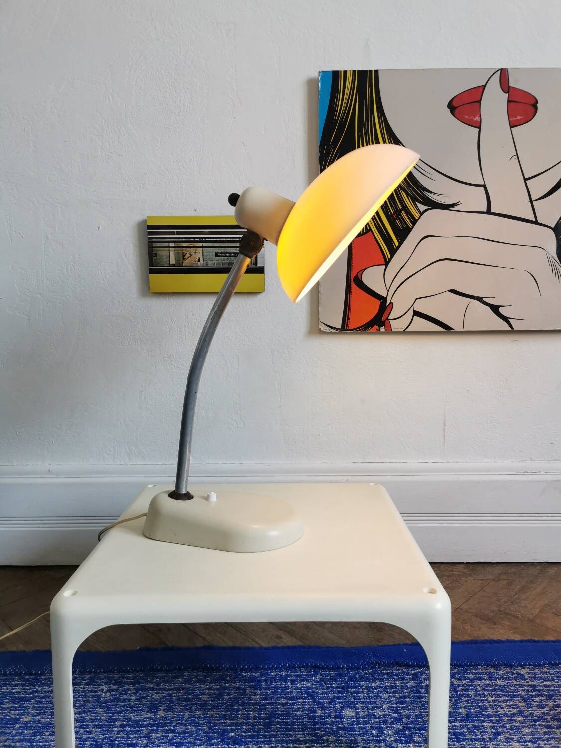Resistex bakelite desk lamp from the 40s/50s