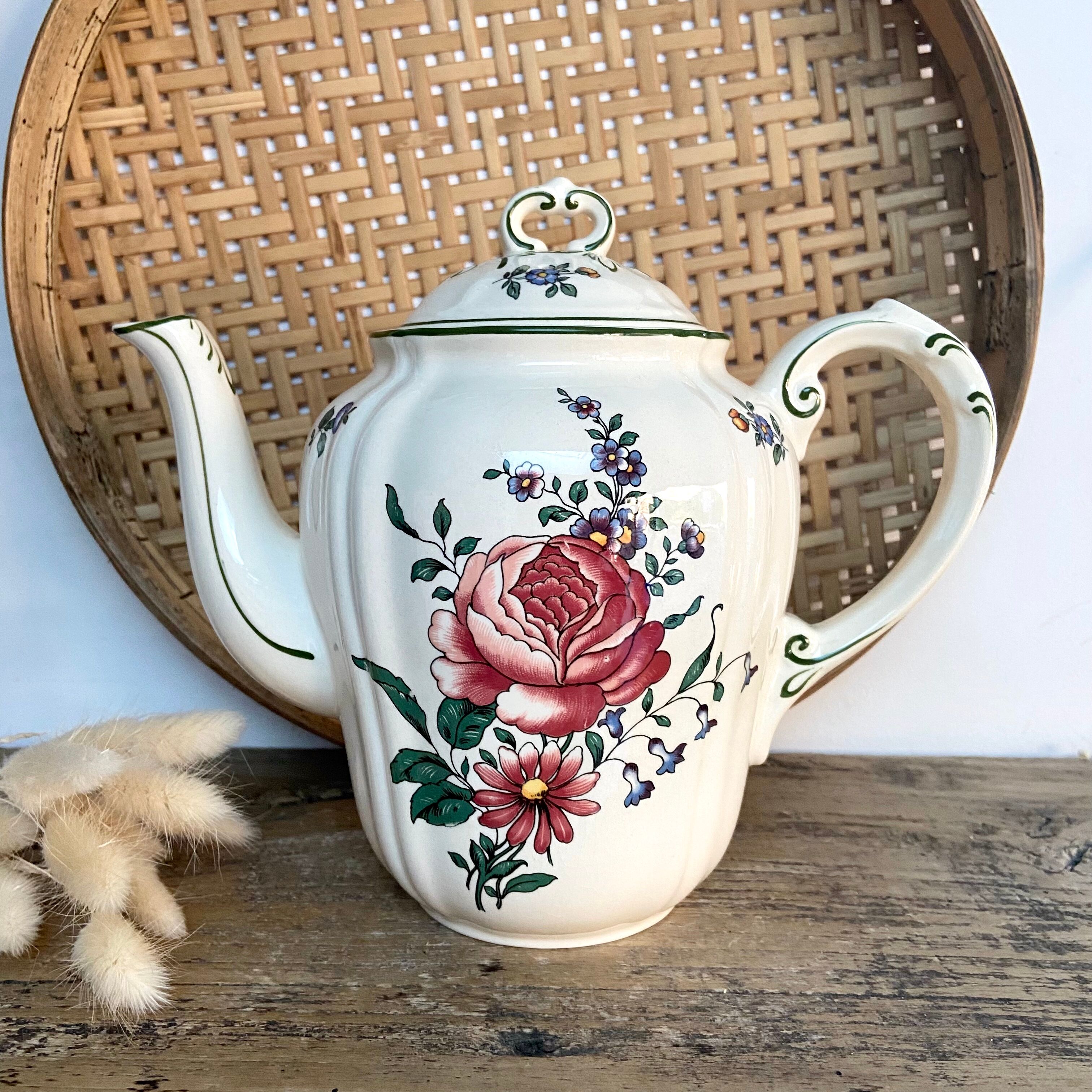 Vintage Villeroy & Boch teapot