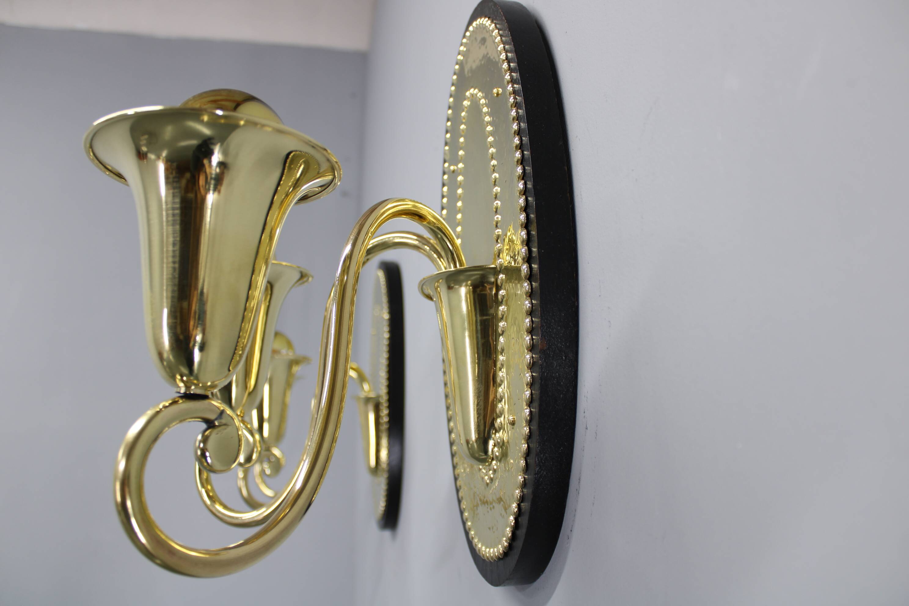 Art Nouveau brass wall sconces Hoffmann style, 1920s