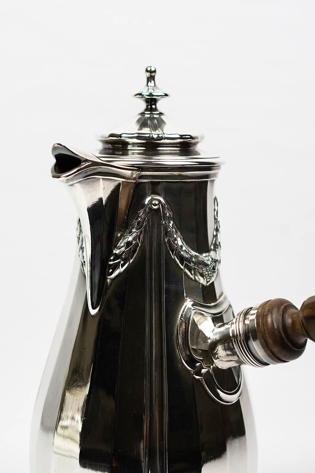 Art Nouveau Christofle Gallia chocolate pot in silver-plated metal - Early 20th century