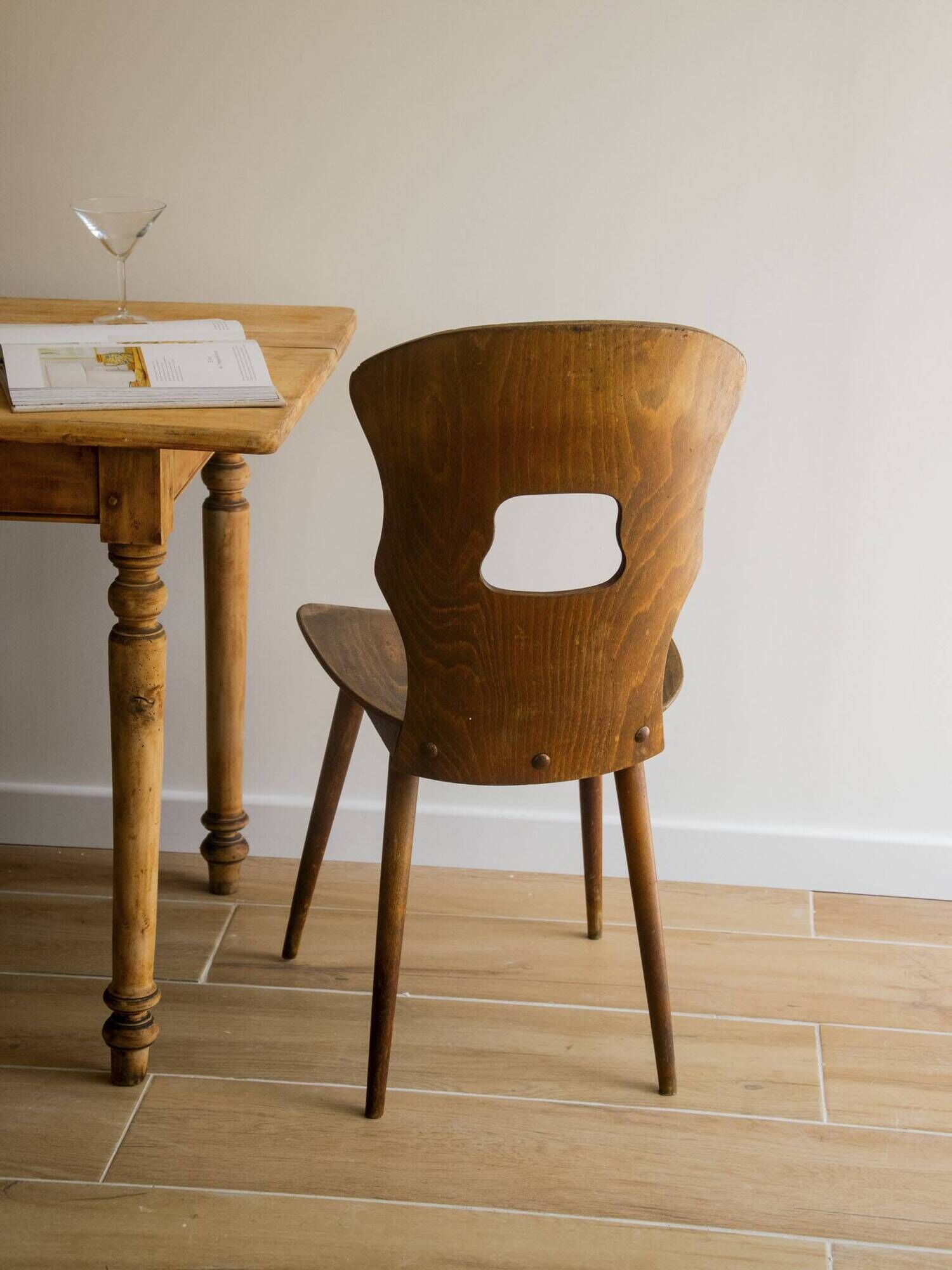 Wooden chair Baumann model Gentiane