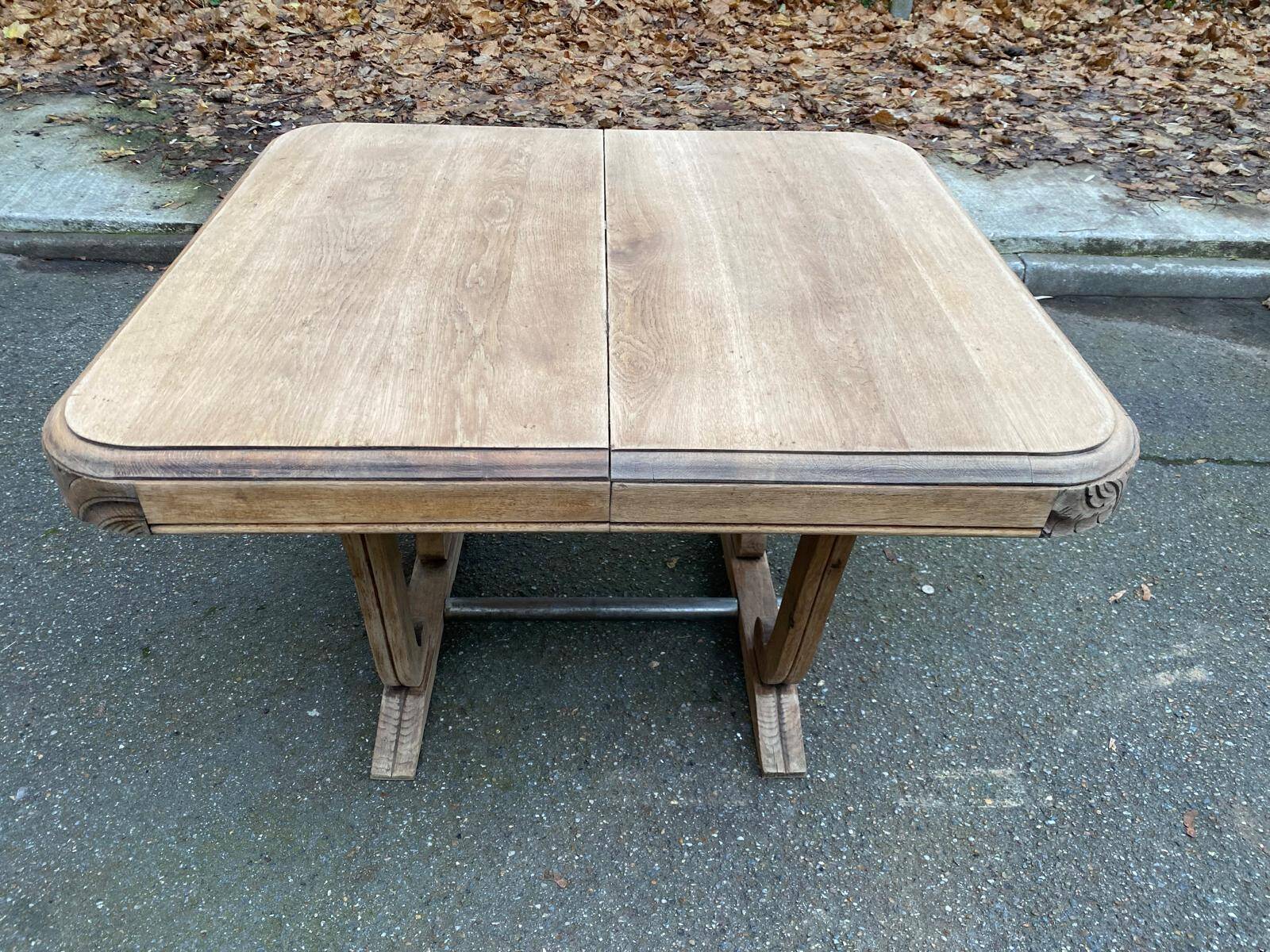 Restored Art Deco dining table in solid oak, 1940