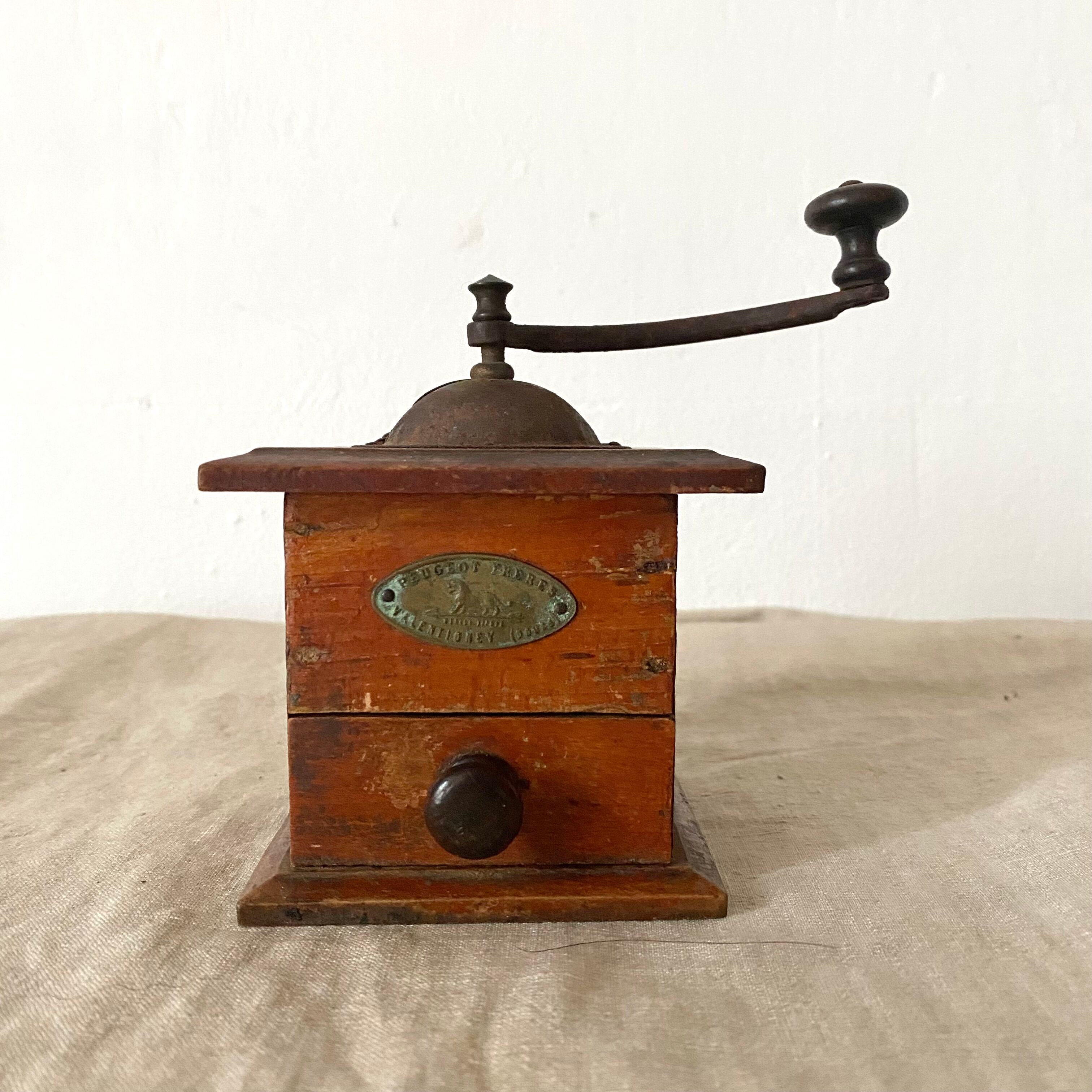 Old miniature peugeot frères coffee grinder