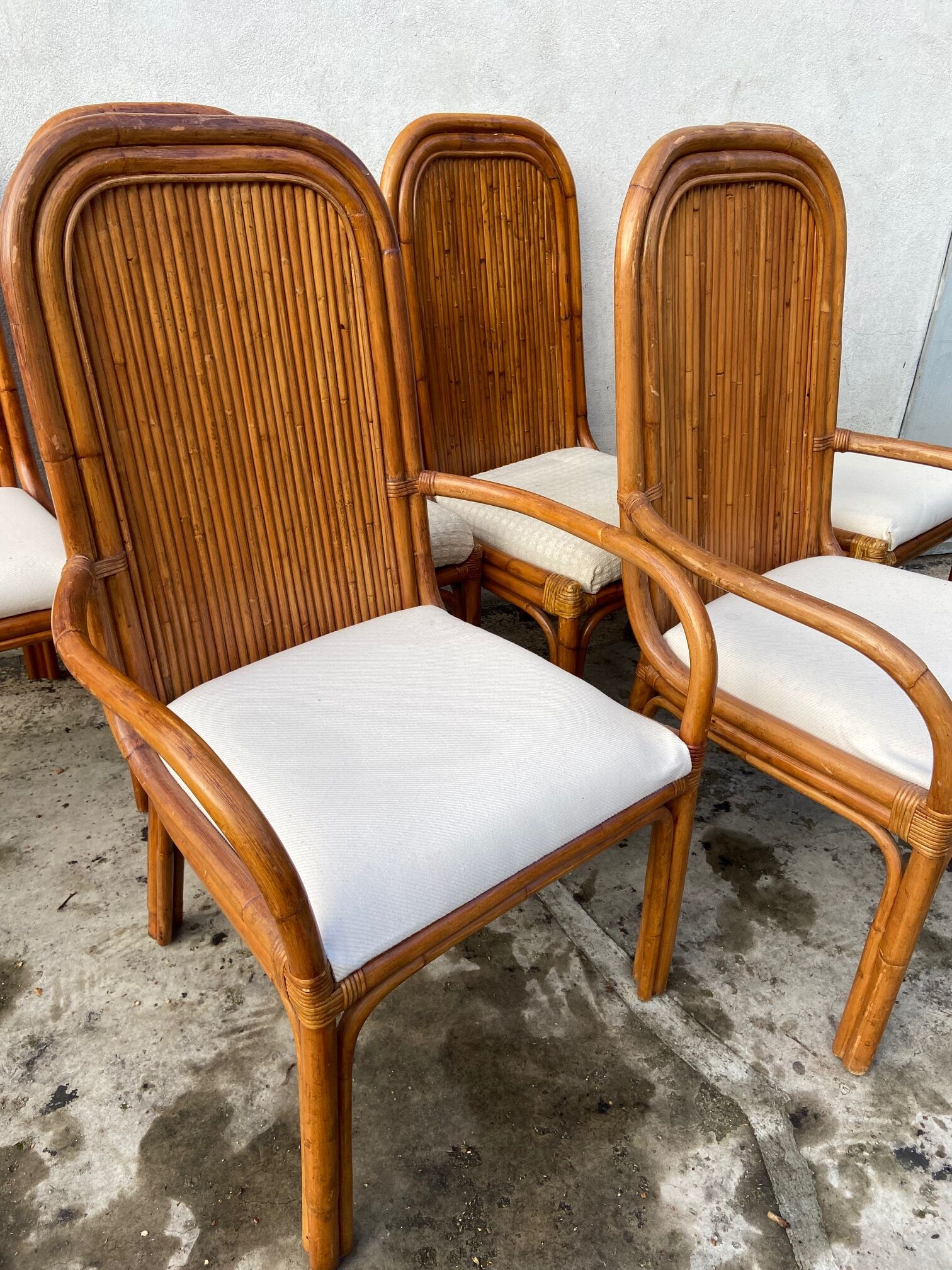 Suite of four chairs and two bamboo chairs