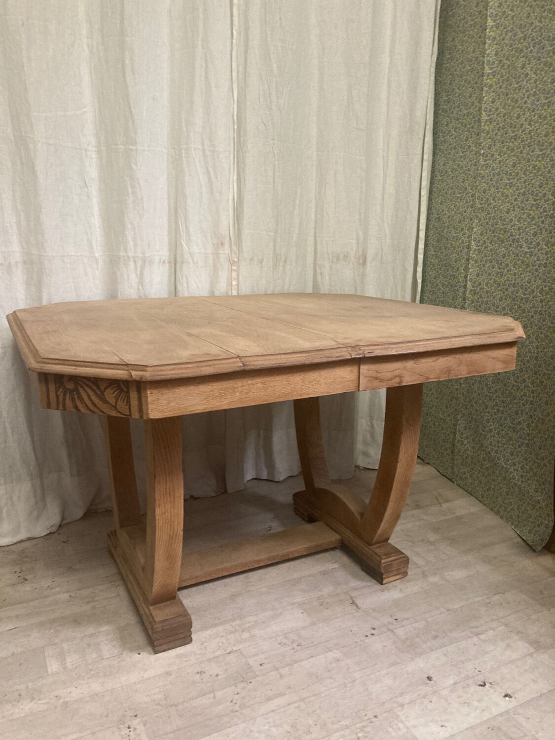 Art Deco dining table