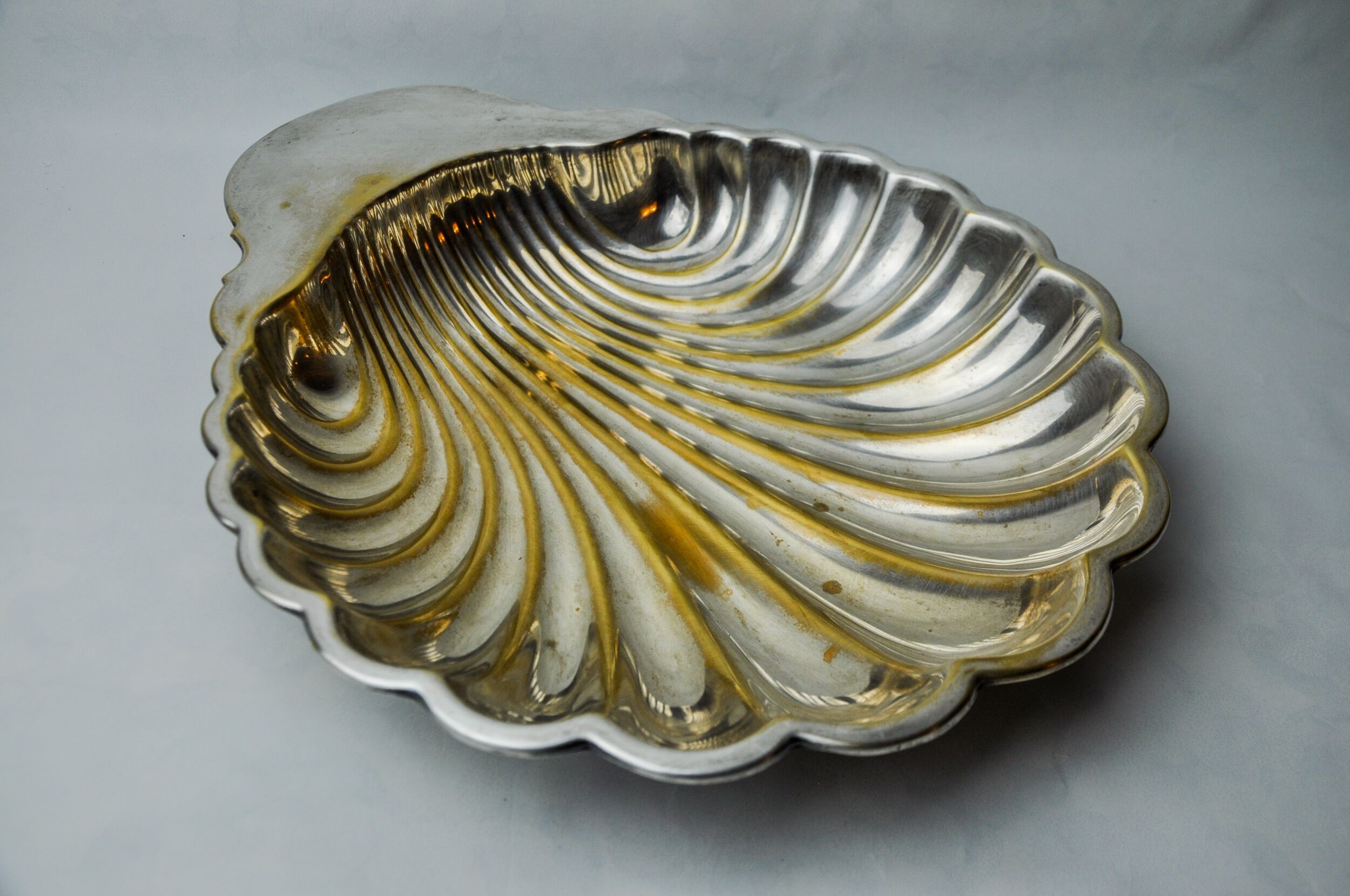 Vide pouch shell, brass, silver plated, Spain, 1970
