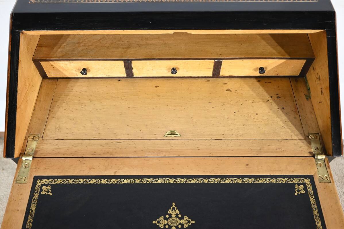 Blackened pearwood and amboyna sloping desk, Napoleon III period, mid-19th century