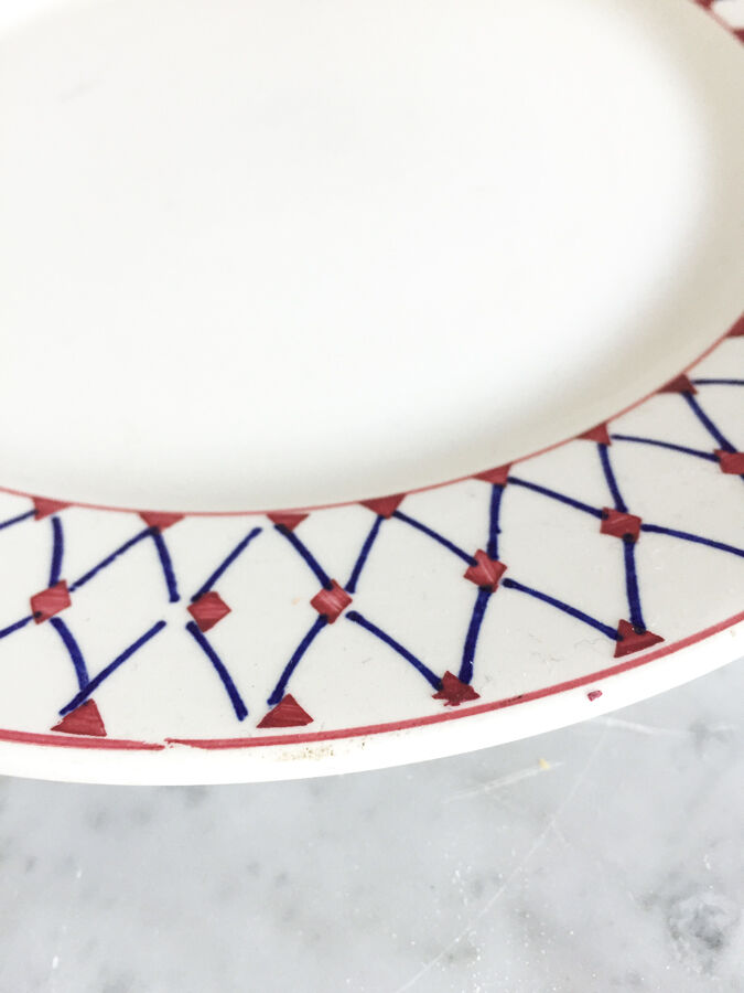 "Sarreguemines" cake dish, Trayas model, 1950s