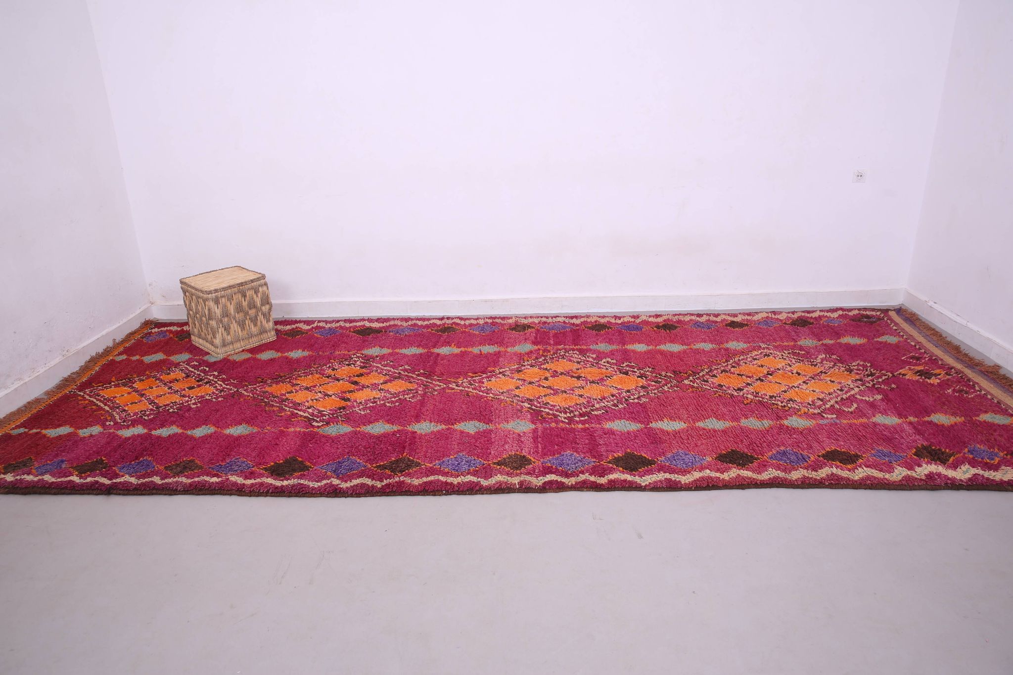 Large Burgundy Moroccan rug 196 x 472 cm - Vintage Moroccan Wool Rug Boho