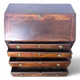 Commode, secrétaire, scriban de pente anglais en acajou, Angleterre XVIIIème