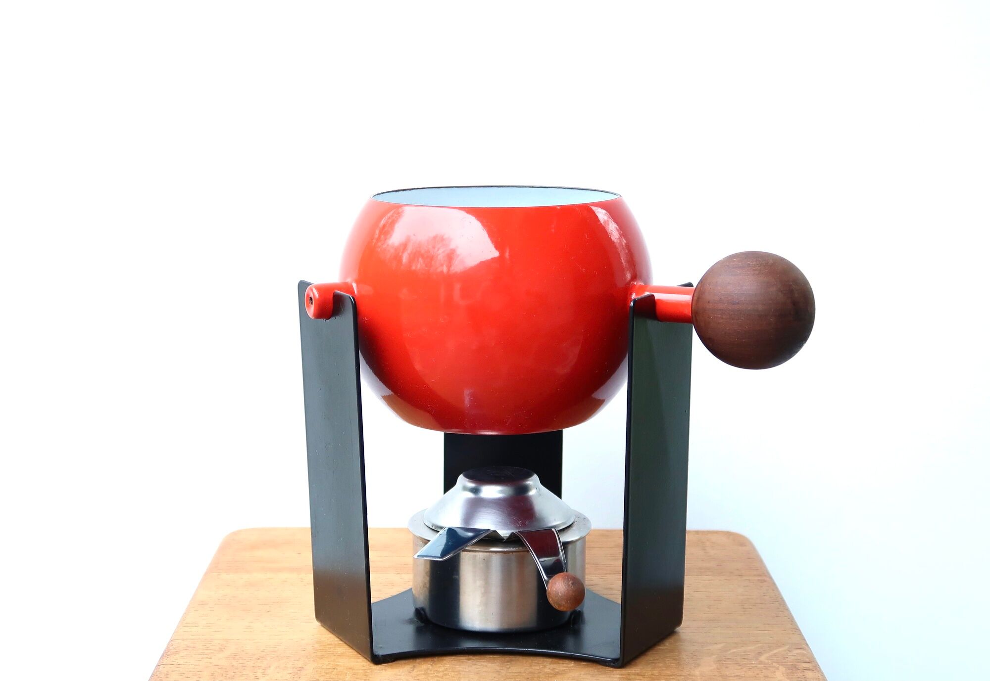 Aubeck fondue machine and forks, 70s