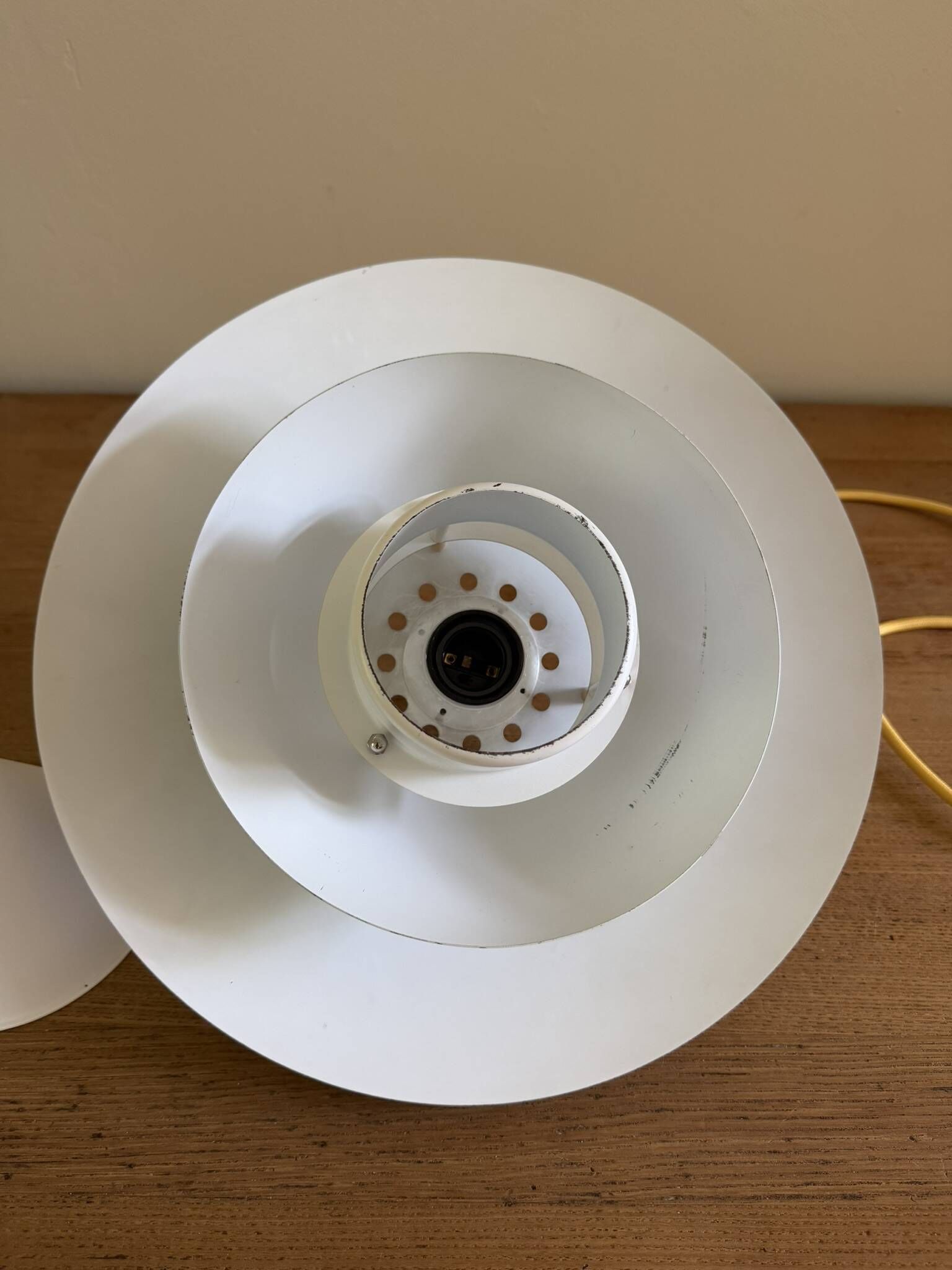 Vintage Form Light pendant - Danish design lamp