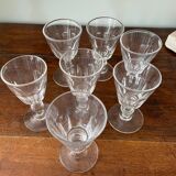 Set of 7 Caron model wine glasses in Baccarat flat-sided crystal