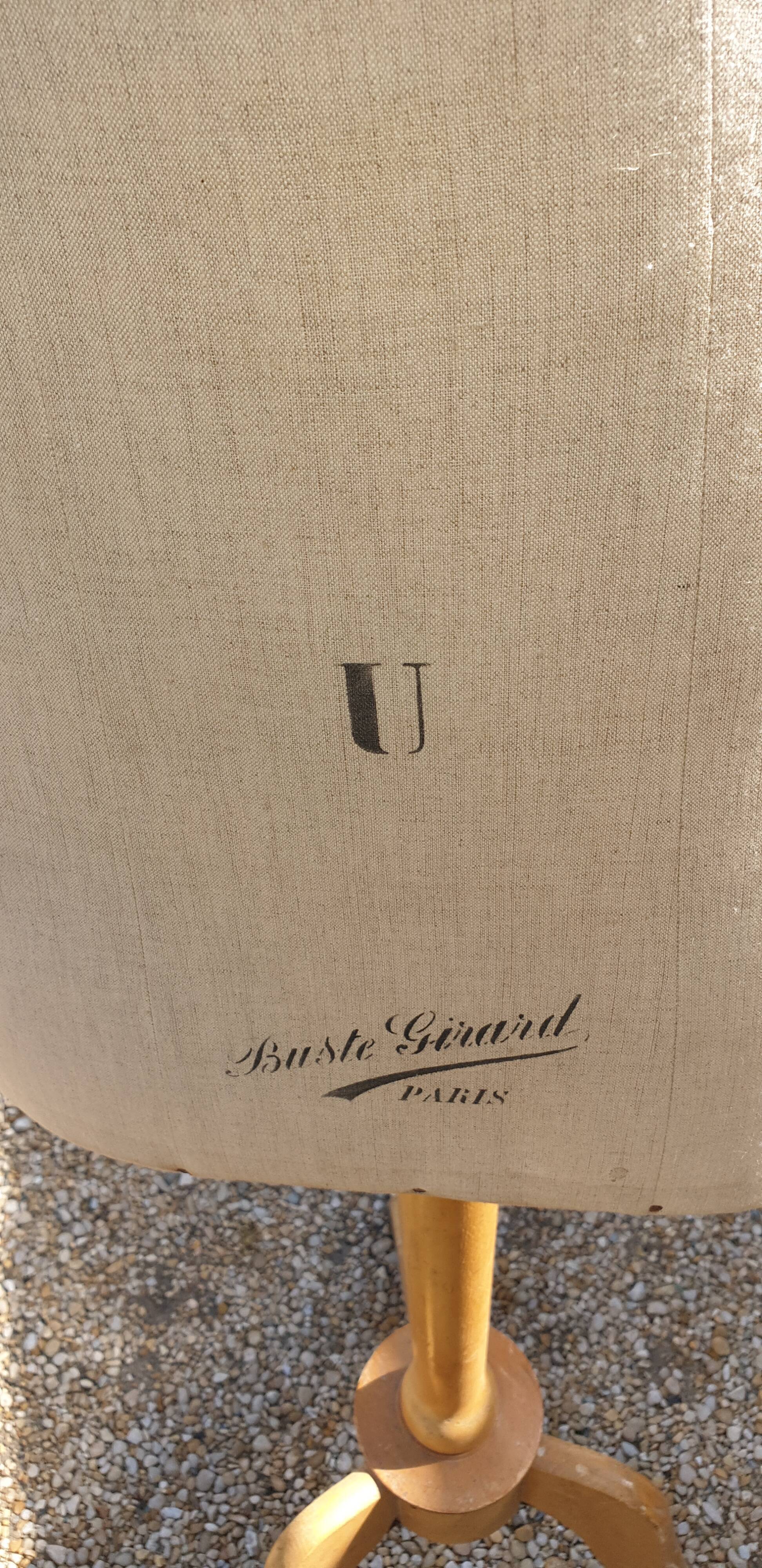 Stitching bust on foot half XXth