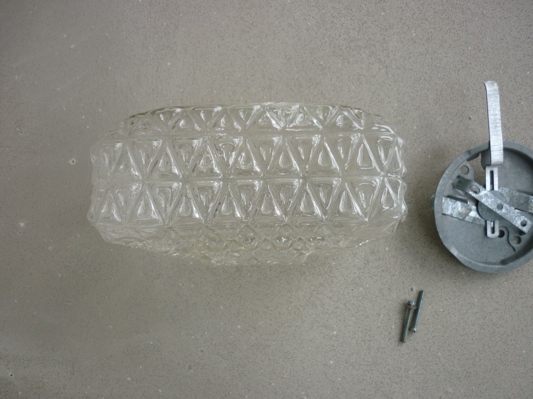 Vintage square ceiling light in 70s molded glass