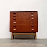 Danish commode model 314 in teak by Johannes Sorth for Nexø Møbelfabrik, 1960s.