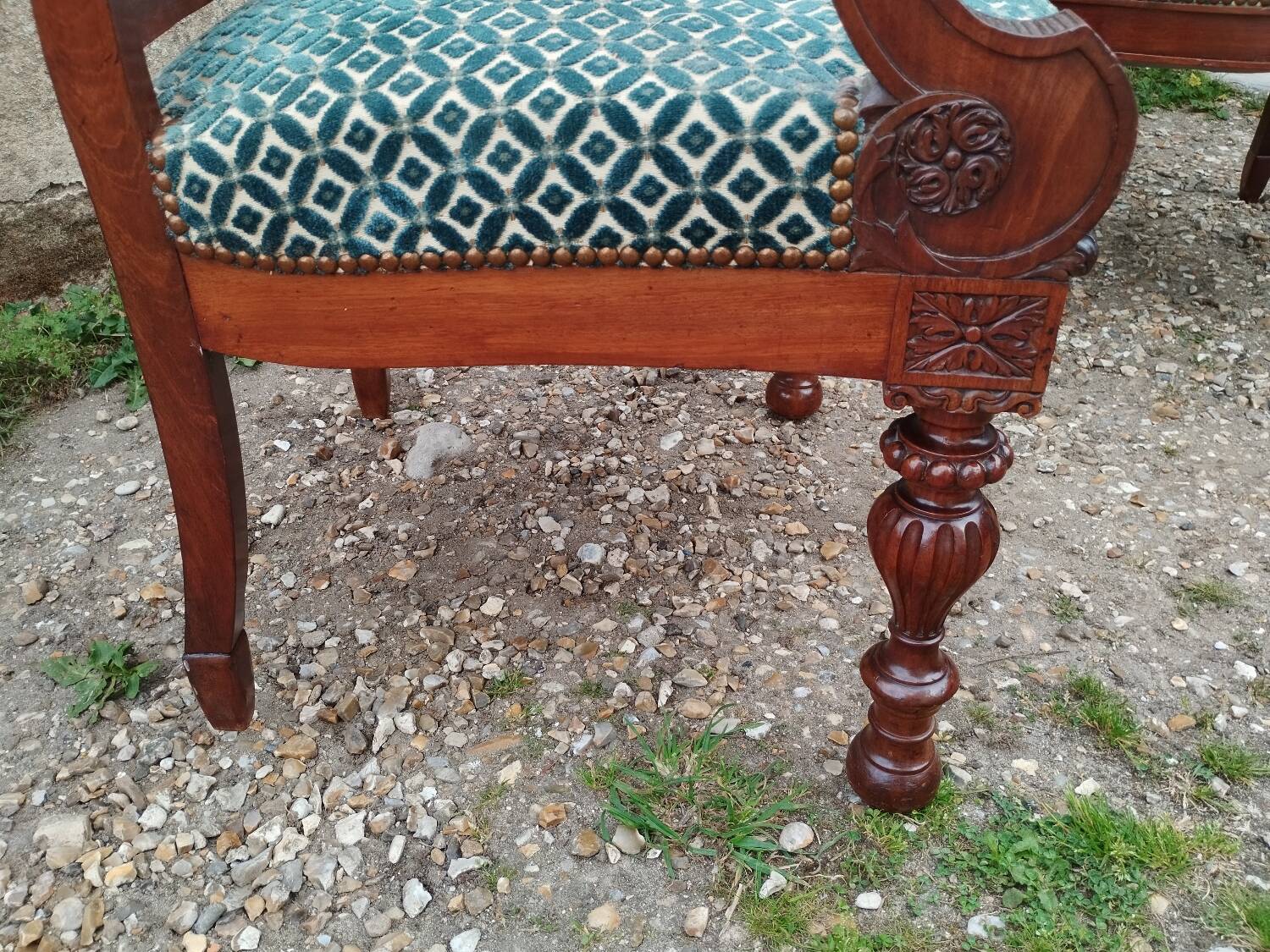 Pair of antique Louis XVI mahogany armchairs from the 19th century
