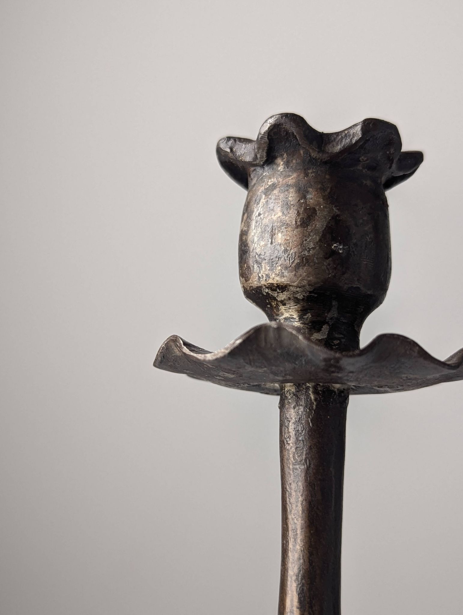Wrought iron candelabra with dragon head, Samuel Yellin style, 20th century