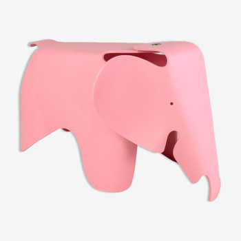 Tabouret pour enfants elephant par Ray et Charles Eames pour Vitra en rose