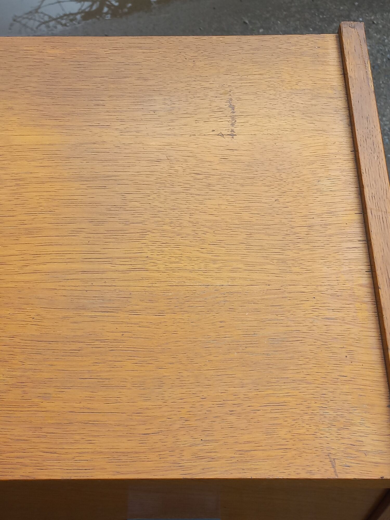 Vintage chest of drawers in gilded oak from the 50s 3 drawers feet bobbin
