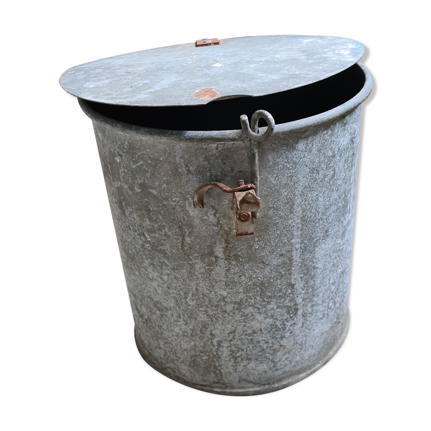 Old large zinc pot with lid / vintage Dimensions: 29x26