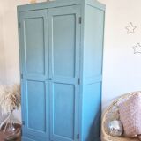 Old boarding cabinet
