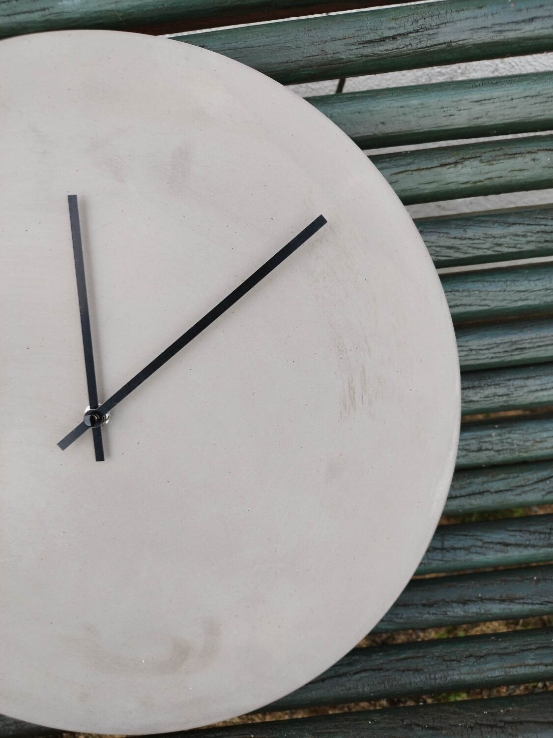 Round cement pendulum
