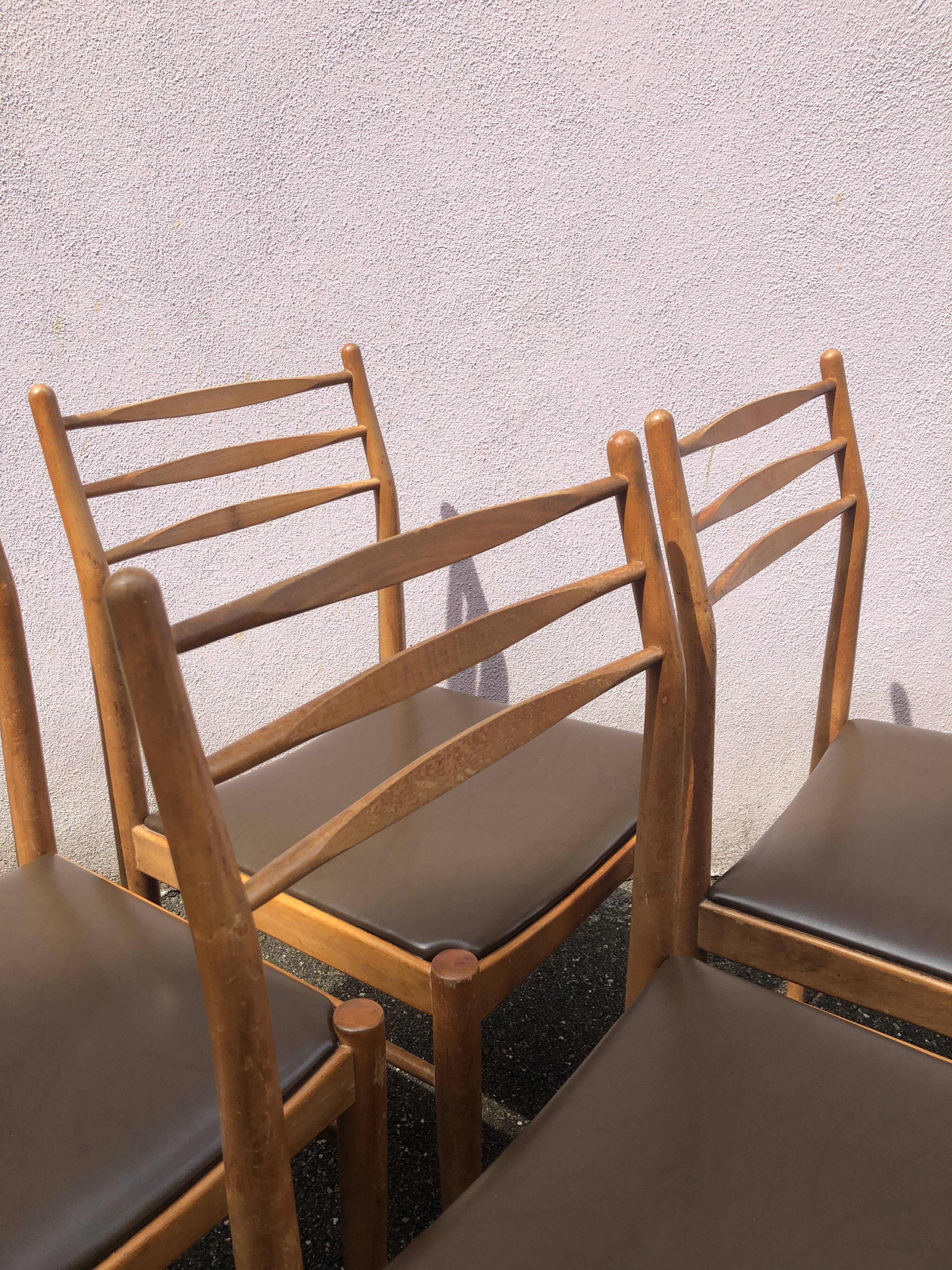 Série de 4 chaises scandinaves