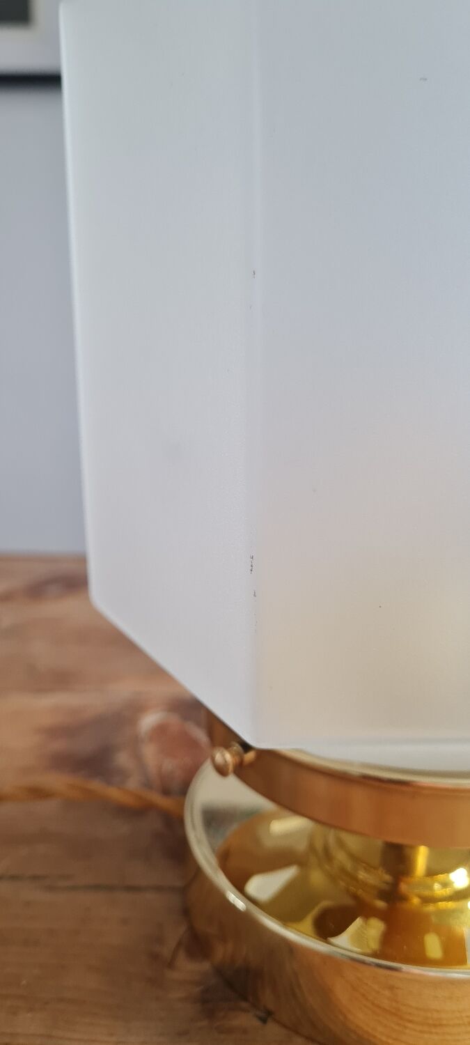 Table lamp skyscrapper