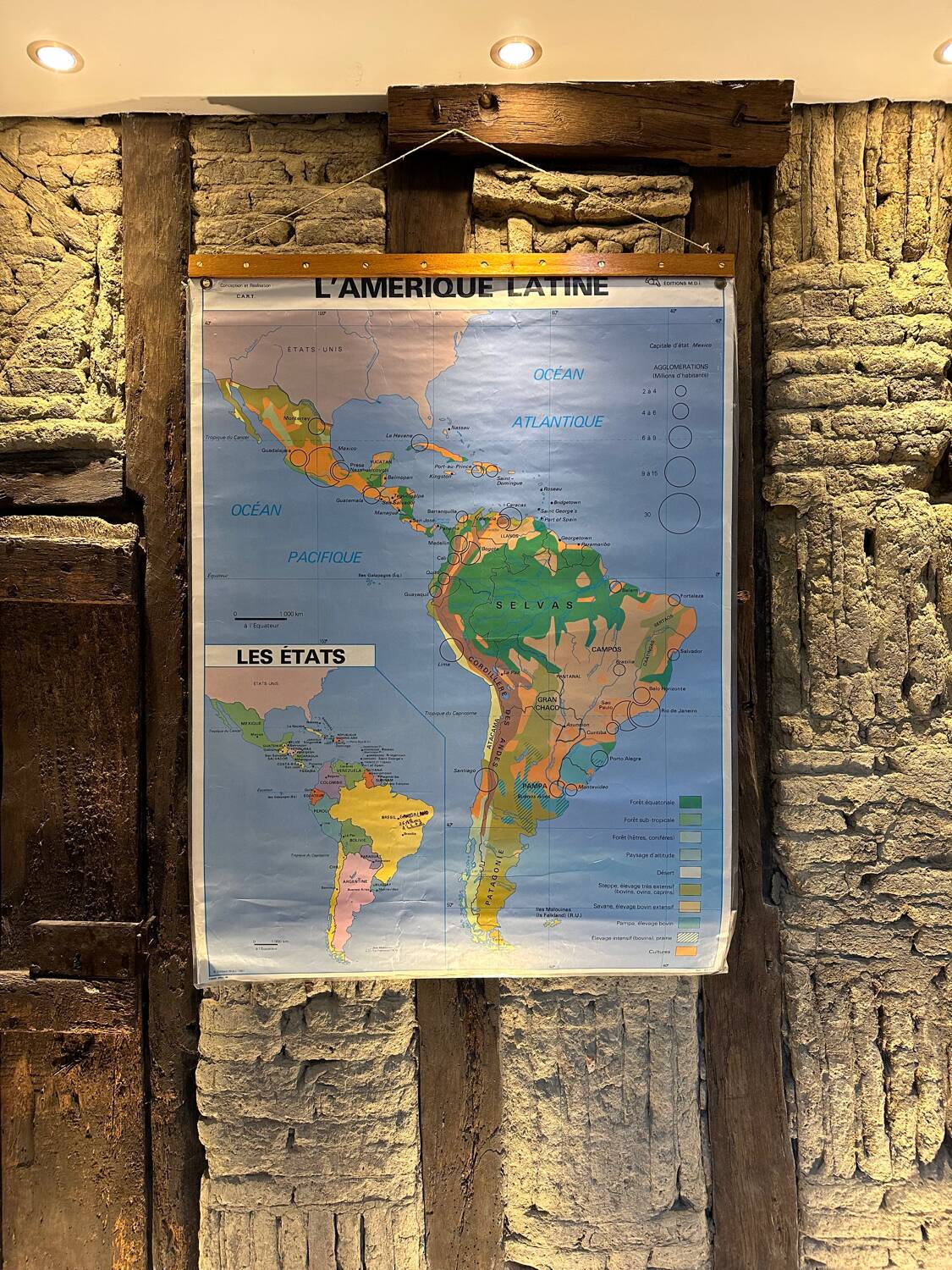 Vintage school map - Latin America - Éditions MDI