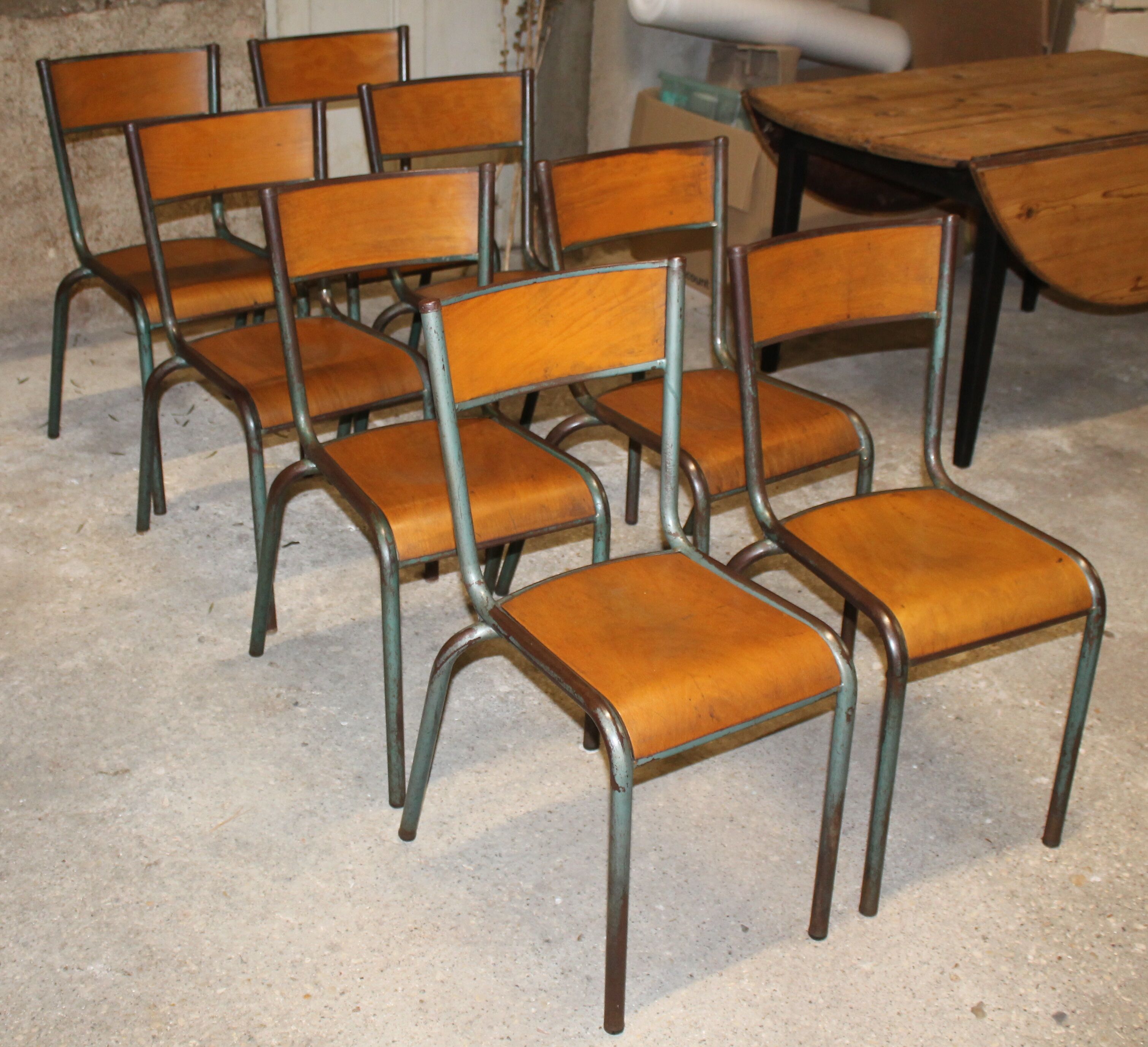 Set of 8  mullca 510 chairs