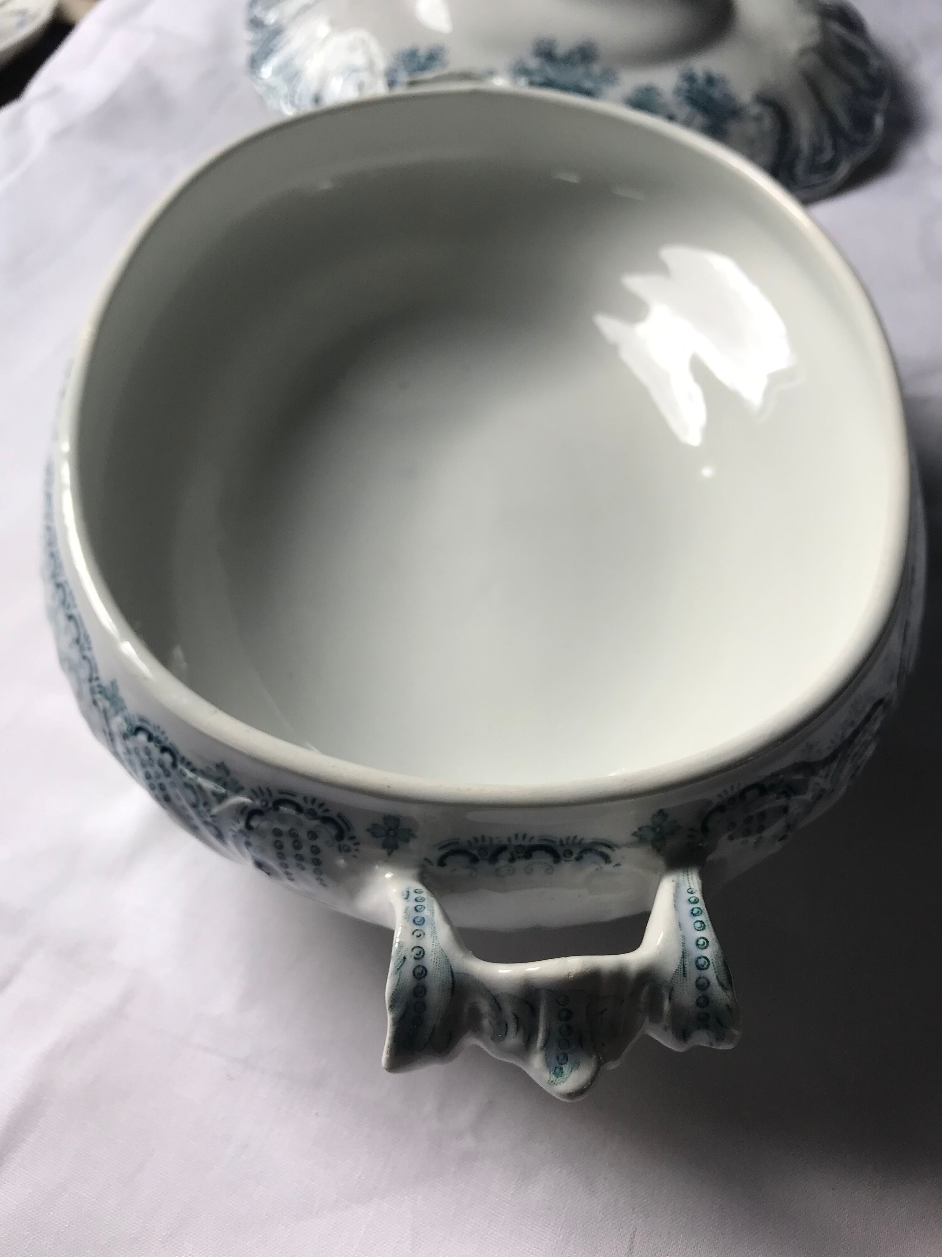 Dish tureen st Amand et Hamage - Regency