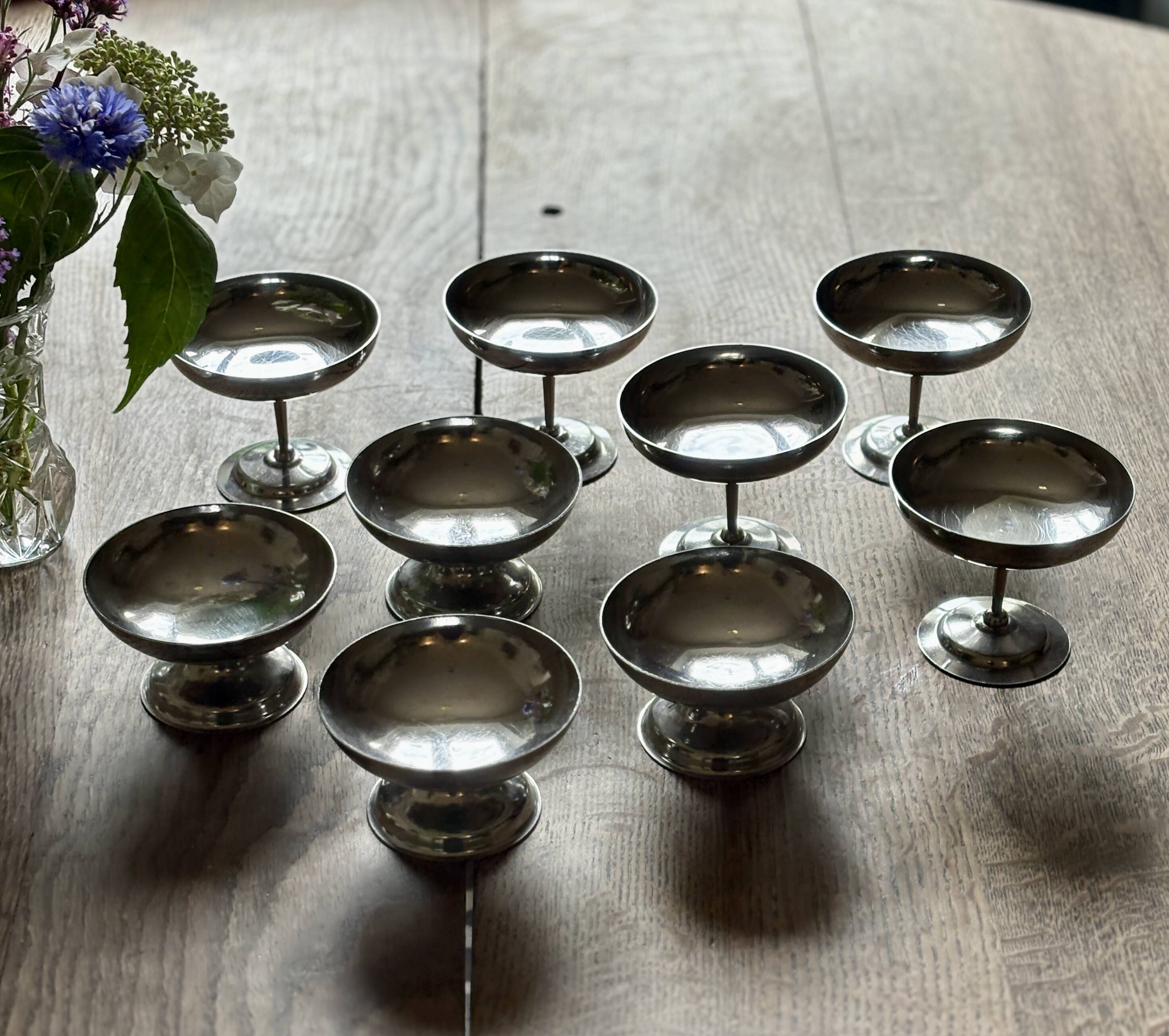 Set of 9 vintage silver-plated dessert bowls.